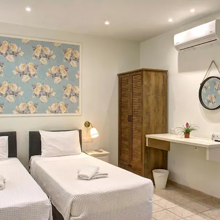 Seascape Elegant Gouvia Marina Appartement *